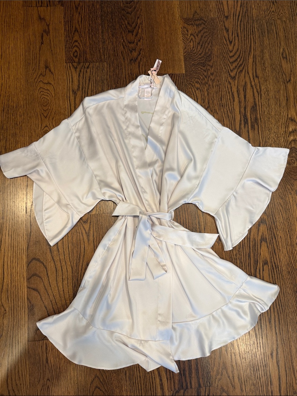 Victoria’s Secret White Women's Robe with Tie Belt